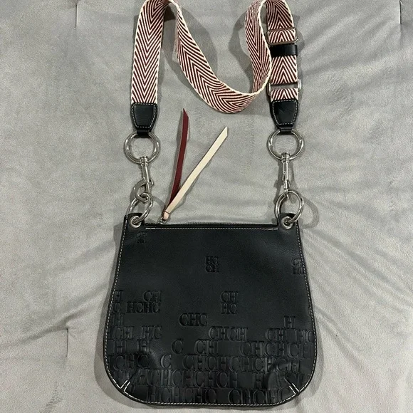 Carolina herrera shop castanuela bag